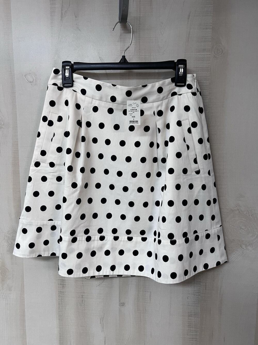 White House Black Market Black-And-White Polkadot Skirt -NWT